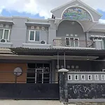 Kembang Sepatu Homestay