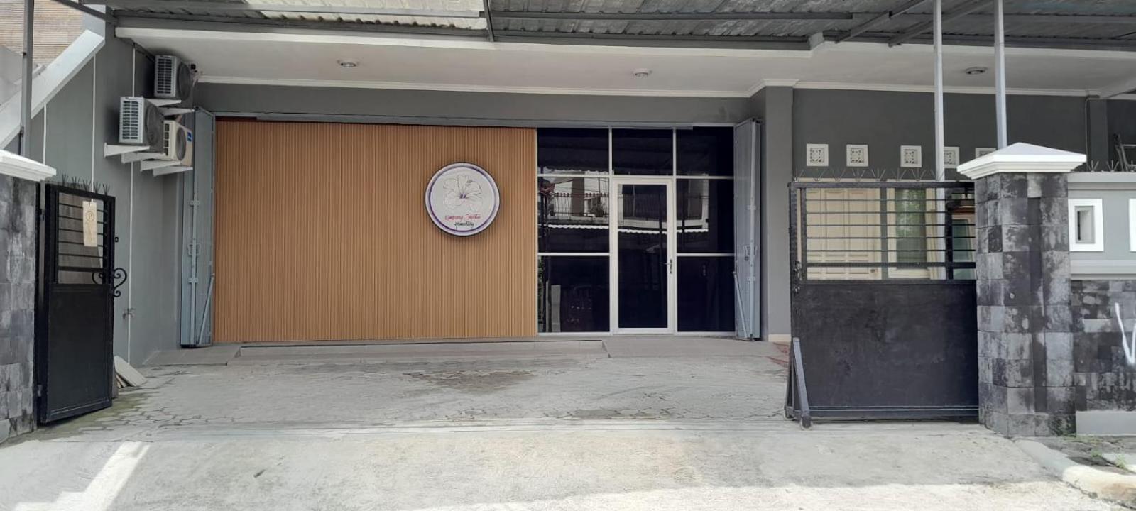 Kembang Sepatu Yogyakarta